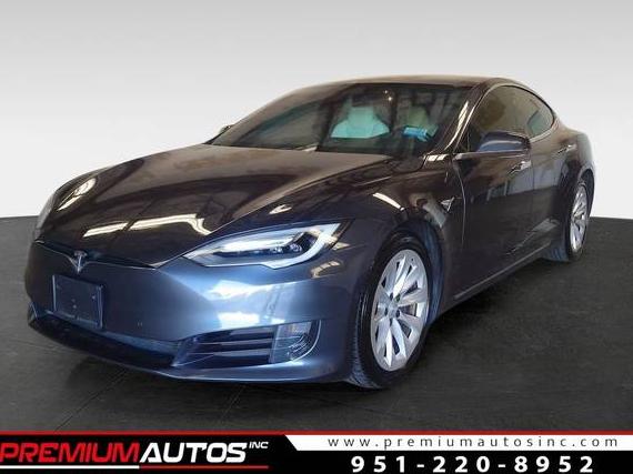 TESLA MODEL S 2017 5YJSA1E17HF197307 image